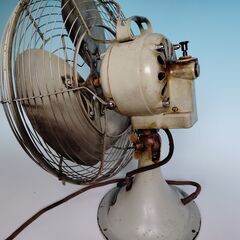 ナショナルの古い扇風機の画像