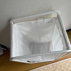 洗濯物入れの画像