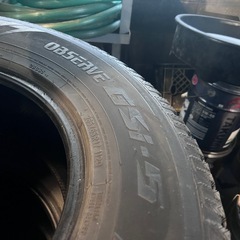 【冬タイヤ4本セット】TOYO OBSERVE GSi-5 265/65R17 残溝9〜9.5割 バリ溝 冬タイヤ スタッドレスタイヤ 4本セット 中古の画像
