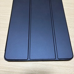 iPad 第9世代　64GB Wi-Fiモデル　カバー付きの画像