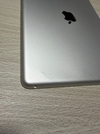 iPad 第9世代　64GB Wi-Fiモデル　カバー付き