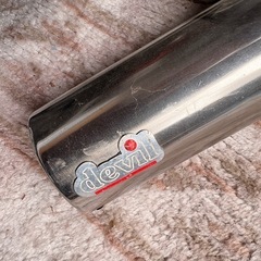 車のパーツの画像