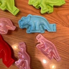 ねんど　粘土　型　恐竜　おもちゃの画像