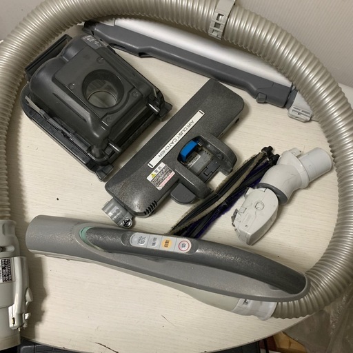Panasonic パナソニック 掃除機 キャニスター型 シルバー MC-JS100W-S