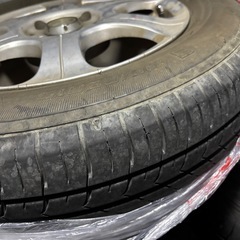 夏タイヤの画像