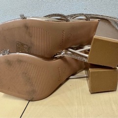 SHEIN ラインストーン　ヒールサンダル　ゴールド　　美品　24cmの画像