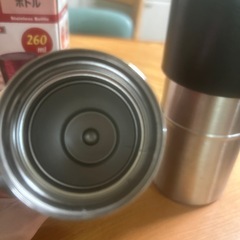 ステンレスボトルと冷たさ長持ちペットボトルホルダー の画像