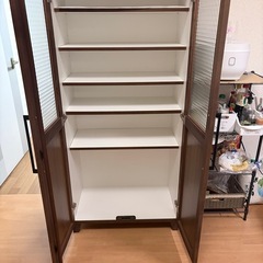 キャビネットの画像