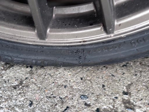 　CROSS SPEED ホイールタイヤセット　４本215/45R17 タイヤ　製年2024年　プリウス外しお値下げ可能です