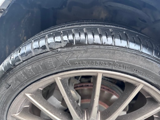 　CROSS SPEED ホイールタイヤセット　４本215/45R17 タイヤ　製年2024年　プリウス外しお値下げ可能です