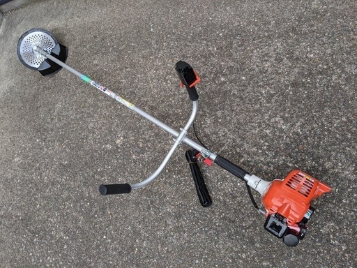 草払い機　         ブッシュ 