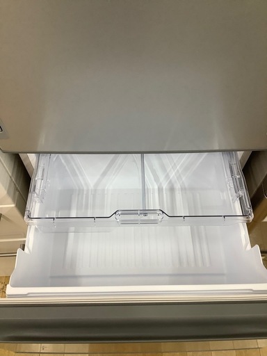 【トレファクラパーク岸和田店】 3ドア冷蔵庫SHARP SJ-X372P-S 2025年製　374L 97L
