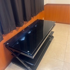 テレビスタンドの画像