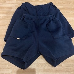 荒川区立日暮里幼稚園のバッグ、帽子、ズボン譲ります。の画像