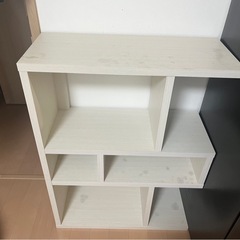 収納棚の画像