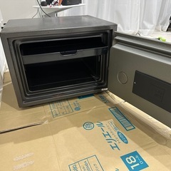 耐火金庫　あげます　無料　ダイアル表　鍵付きの画像