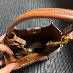 ショルダーバックの画像