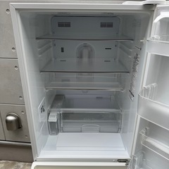 387⭐️配送取付無料★パナソニック冷蔵庫　大型　3ドア　自動製氷　ガラス扉　300L〜400Lの画像