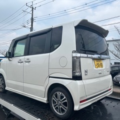 ＪＦ1   NBOXカスタム後期モデル　丸ごと部品取り！の画像
