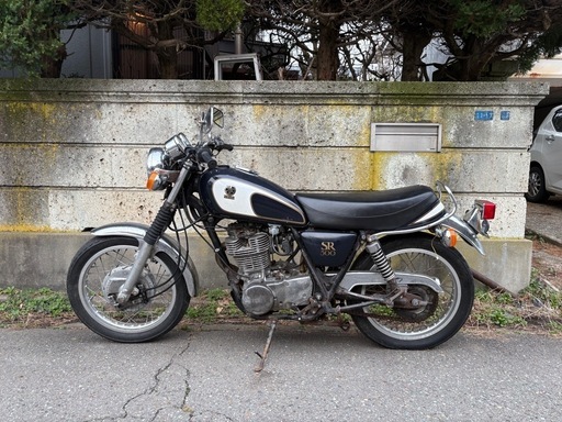 SR500 車体