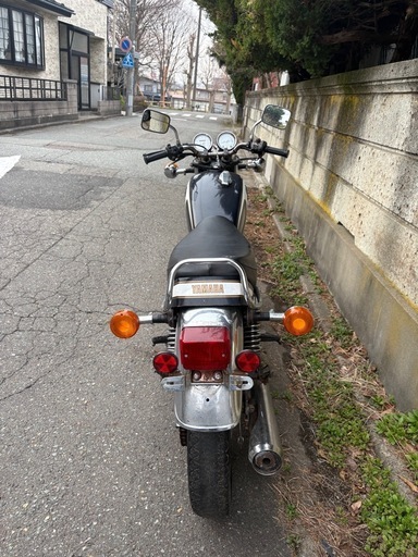 SR500 車体