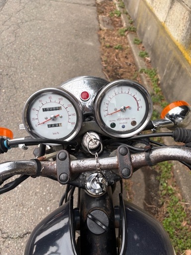 SR500 車体