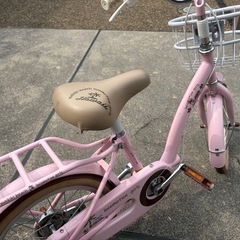 幼児用自転車の画像