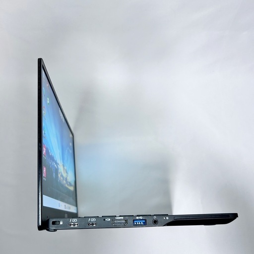 【Corei7×SSD512GB】超軽量738g｜富士通 LIFEBOOK｜第11世代