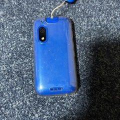 ソフトバンクのキッズケータイ青の画像