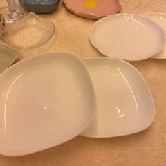 お皿・コップの画像