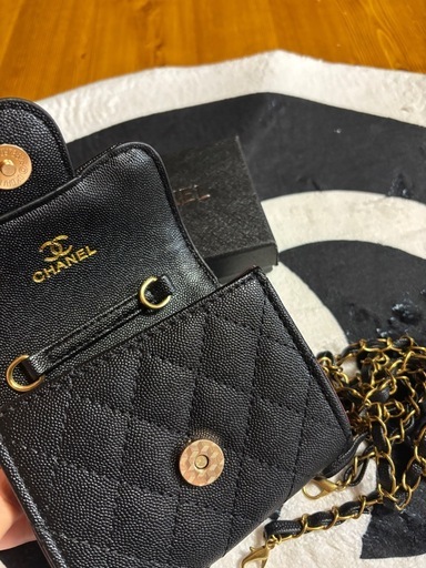 シャネル チェーンウォレット