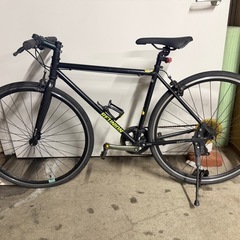 クロスバイク　自転車の画像
