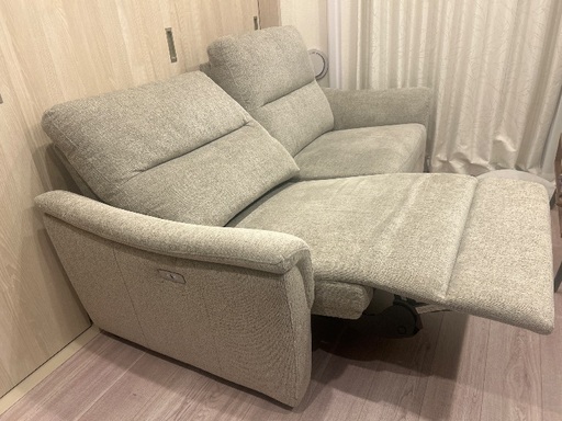 5ヶ月前購入！【美品】3人掛けソファ　リクライニング付き　ニトリ