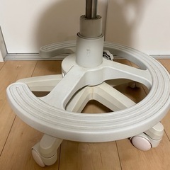 KOIZUMI  デスクチェアの画像