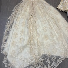 結婚式 ウエディングドレス パニエ ティアラセットの画像
