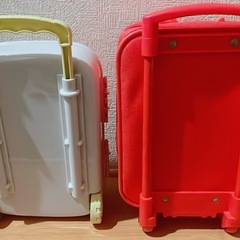 【取引中】子供用キャリーケース　キティの画像