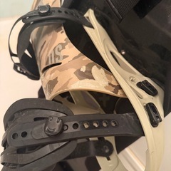 スノーボード 3点セット (板145cm / FLUX DS ビンディング Sサイズ / ケース)の画像