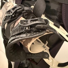 スノーボード 3点セット (板145cm / FLUX DS ビンディング Sサイズ / ケース)の画像