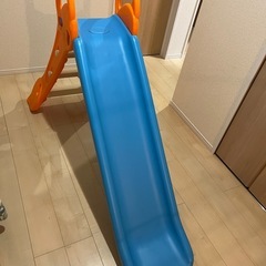 子供用すべり台とプールセット！！の画像