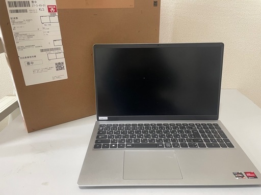 パソコン Dell Inspiron 15 3535