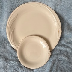 Richfield たち吉大皿と小皿のセットの画像