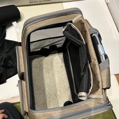 ペットキャリー　犬の画像