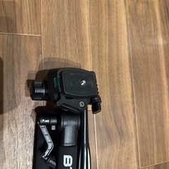 カメラの三脚の画像