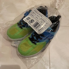 キッズの靴(新品)の画像