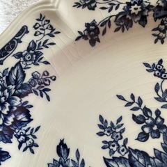 ①ニッコー　ブルーカーネーション　直径約27㎝　昭和レトロの画像