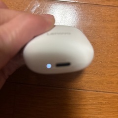 ワイヤレスイヤホンの画像