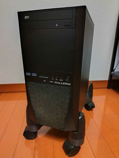 購入時13万円ほど　ゲーミングPC　譲ります。