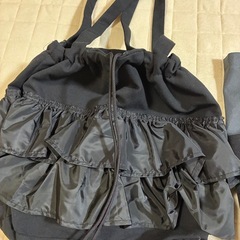 黒フリルバック、アディダストートバックセットの画像
