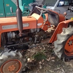 クボタ　トラクター　2台の画像