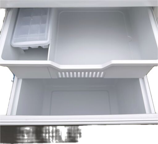 2025年製　Hisense 2ドア冷凍冷蔵庫 HR-D13E4W ホワイト 135L